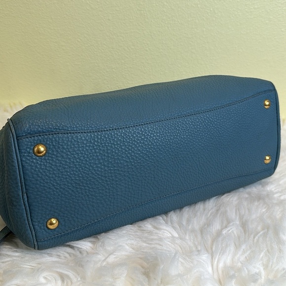 💯Authentic Prada Blue Leather Women's Bag🍀 - Picture 8 of 16